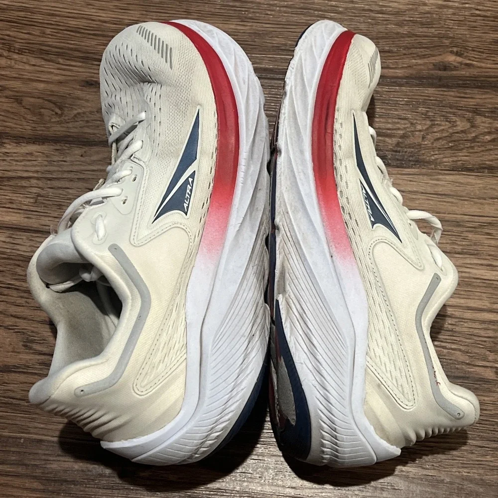 Altra Via Olympus Womens Size 10 Wide Running Shoes Off White Foot Shape